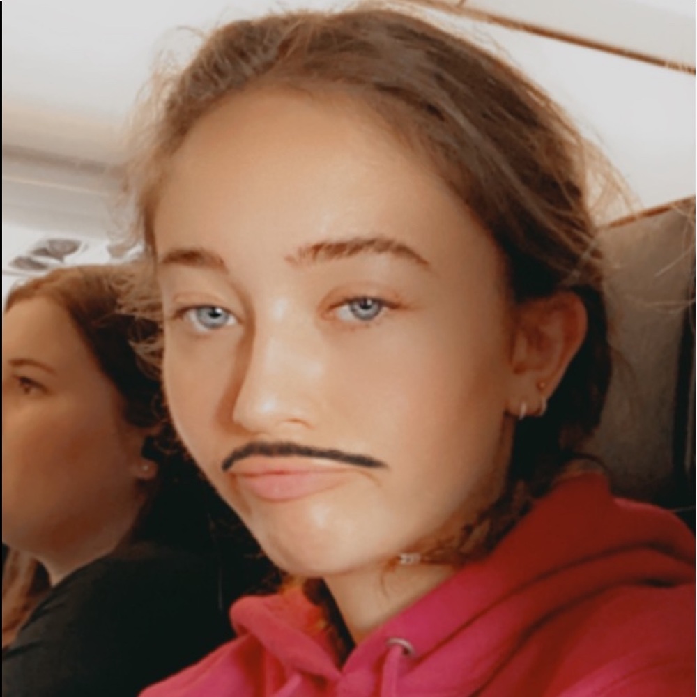 Meet your Posher, Rie